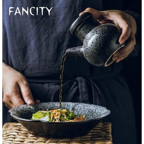 FANCITY Japanese cuisine ceramic oil bottle oil jar kitchen oil can with lid small soy sauce seasoning sesame oil bottle vinegar