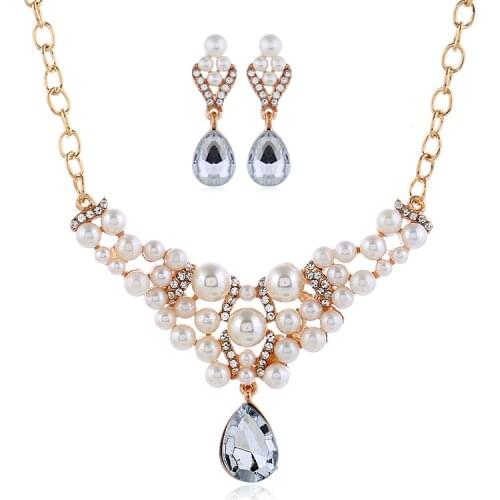 New Wedding Jewelry Sets for Charming Women Dresses Dating Accessories Imitation pearls Crystal Necklace Earrings Sets