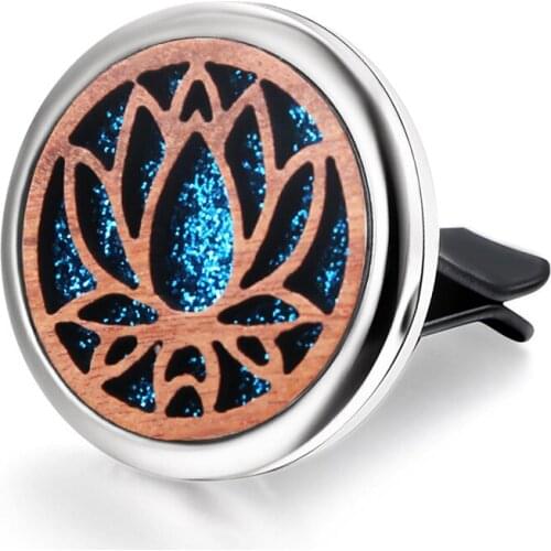 Wholesale Detachable Aromatherapy Wooden Car Air Vent Clip Vintage Perfume Essential Oil Diffuser Freshener Aroma Locket Pendant