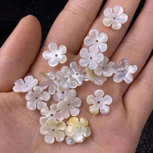 4Pcs Natural Shell Beads Flower-shaped Mother Of Pearl Shell For Jewelry Making DIY Bracelet Earring Handiwork Sewing Accessory