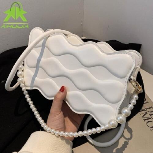 Luxury Pearl Chain Ladies Shoulder Bag Summer New Pu Leather Designer Lady Fashion Texture Portable Messenger Small Square Bags