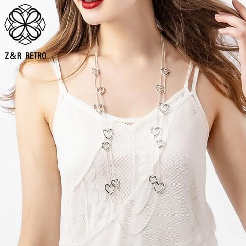 Vintage Long Collar Silver Color Hearts Necklace Chains Around the Neck Aesthetic Suspension Pendants Costume Jewelry for Women