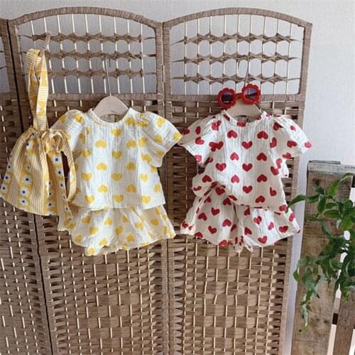 Summer 2021 New Baby Girls Outfits Love Print Short Sleeve Tee and Shorts 2Pcs Toddler Girl Cotton Linen Clothes Sets Kids Suits
