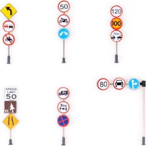 Traffic Road Signs Model DIY Diorama Toy Accessories Sand Table Architectural Landscape Garden Decoration Gifts For Kids 3head
