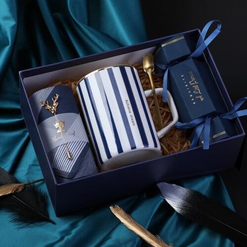 Personalized Bride Bridesmaid gift Groom Groomsman girl boy birthday gifts for wedding party guests favors wholesales