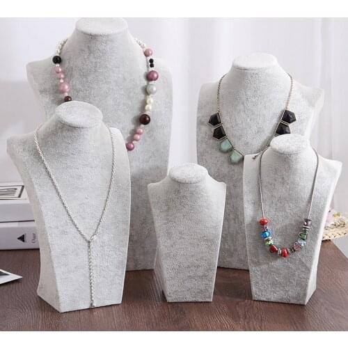 New Fashion Gray Velvet Necklace Stand Display Jewelry Model Rack Necklace Pendant Holder Shelf Jewelry Organizer Wholesale