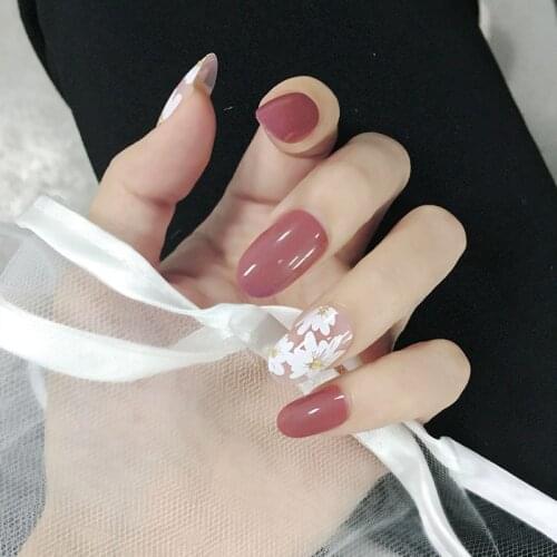 24Pcs Fake Nails Press On Nail Tips for Women Bride White Flower Designs Artificial Nail Tips Full Cover False Nails with Glue