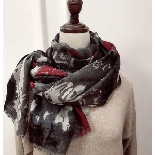 Ladies Abstract Ink Painting Floral Fringe Viscose Shawl Scarf High Quality Print Soft Wrap Pashmina Bufandas Muslim Hijab Sjaal