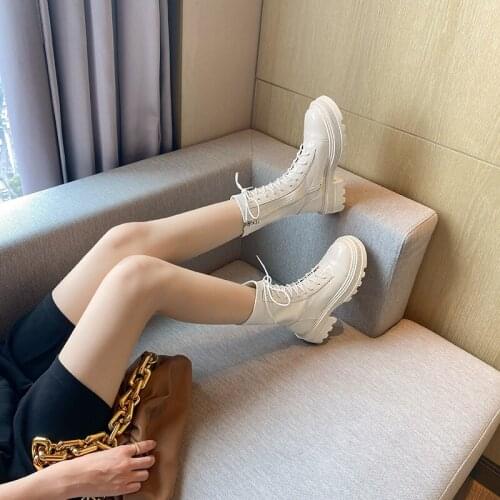 QZYERAI Punk Platoform Genuine Leather Chelsea Boots Women Non-slip Soles Motorcycle Boots Women Designer Winter Shoes Women