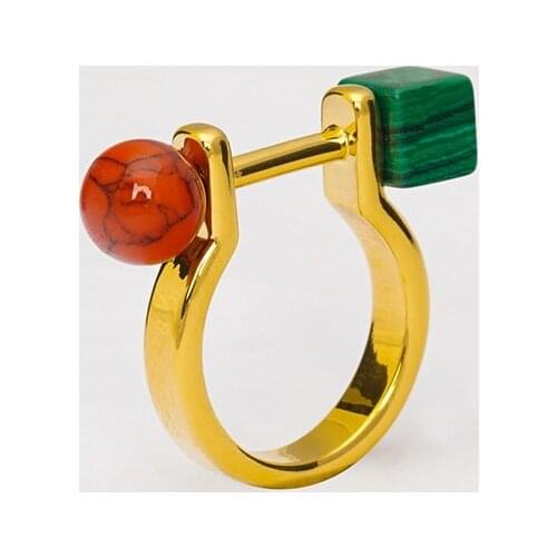 European and American cool style light luxury minority design natural stone contrast brass ring female closed ring