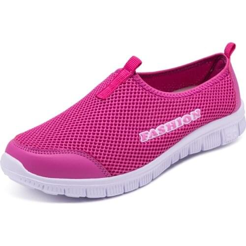 Women Aqua Shoes Breathable Mesh Sandals Shoes Lightweight Quick-drying Comfortable Women Slip-On Mules Flats