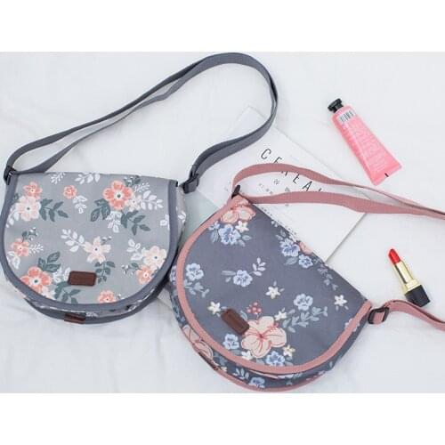 2018 New Arrival Women Waterproof Polyester Shoulder Bag Decor Cross Body Bag Female Handbags Girl Messenger Bags High Quality