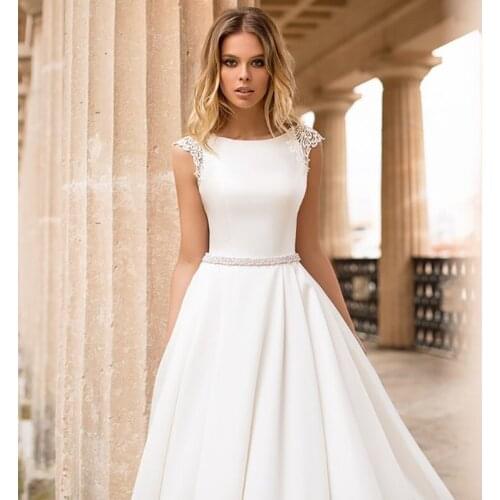 2021 Satin Wedding Cap Sleeves Lace Applique Beach Bride Dress Sexy Boho Long Train Gown Hot Sale vestido de noiva