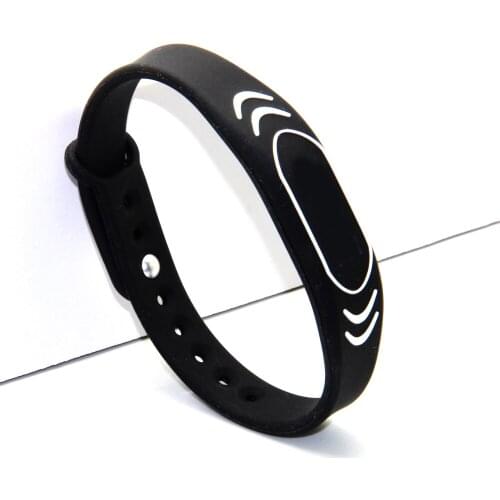 100pcs 13.56Mhz Adjustable Rubber Wristbands