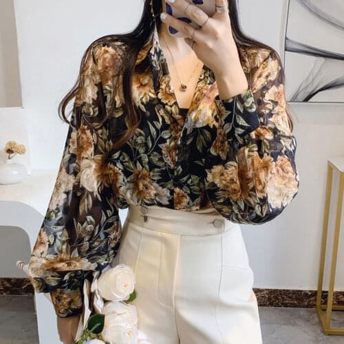 Chiffon Floral Women Shirts Summer New 2021 Turn-Down Collar Lantern Sleeved Loose Elegant Office Lady Outwear Tops
