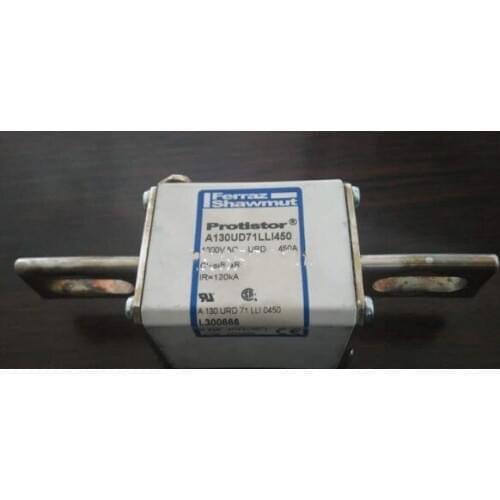 Fuses: A120UD72LI630 Y300677 / A110UD72LI700 Z300678 / A110UD72LI800 A300679 aR