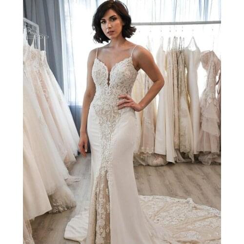 New Arrival Lace Mermaid Wedding Dresses Sexy Spaghetti Backless Sweep Train Appliques Bridal Gowns Plus Size Wedding Gowns