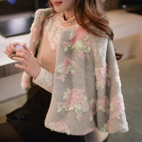 Autumn winter new lady fur coat imitates mink hair slender body copy otter rabbit hair style in Europe and America jacket