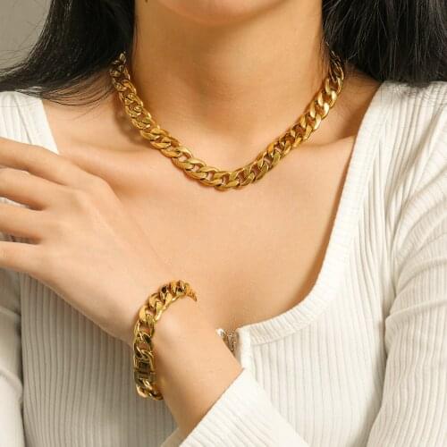 New Charm Bracelet 12mm Large Flat Curb Bracelet Vacuum Plating 18K Gold Punk Stainless Steel Bracelet for Women Gift