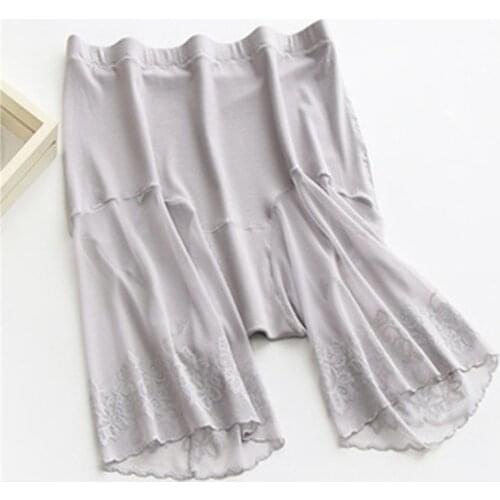 2020 Ladies Shorts Sexy Lace Anti Chafing Thigh Summer Safety Shorts Pants Ladies Oversized Safety Pants For Female Plus Size