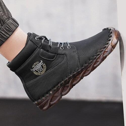 Winter Fur Mens Snow Boots Waterproof Leather Mens Boots Fashion Designer Mens Shoes Classic Outdoor Zapatos De Hombre