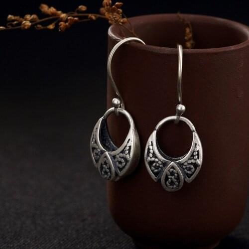 2018 New Brinco Antique, Hollowed Out, Bat, Totem, Joker, Artistic Personality, Female Sterling Earrings, Earrings Wholesale