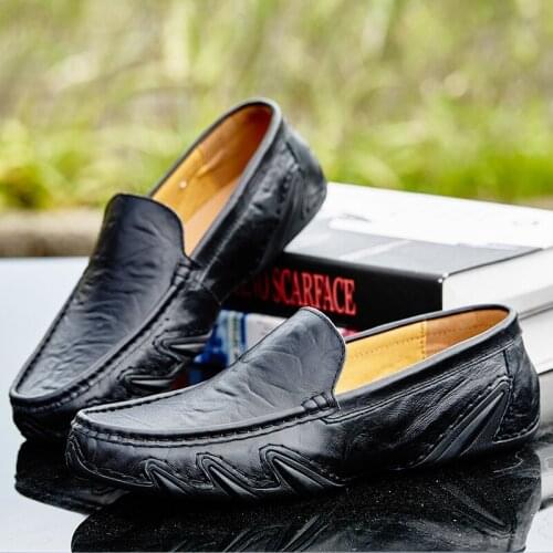 2020 New Men Shoes Casual Breathable Men Casual Flat Shoes For Mens Hot Sale Causal Mens Leather Leisure Sapato Masculino