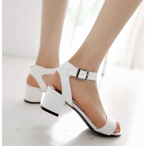 Big size 32-43 high quality 2019 summer fashion women square med heels front & rear strap sandals 3 colors