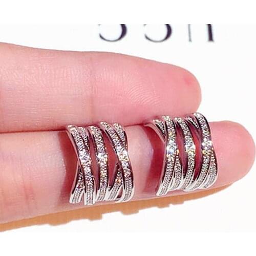 Ins Hot Sale Geometry Design Super Shine Circle Earrrings for Women Bling AAA Zirconia Stud Earring Daily Accessories Pendant