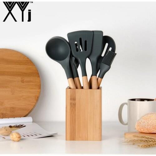 XYj Wooden Knife Stands China