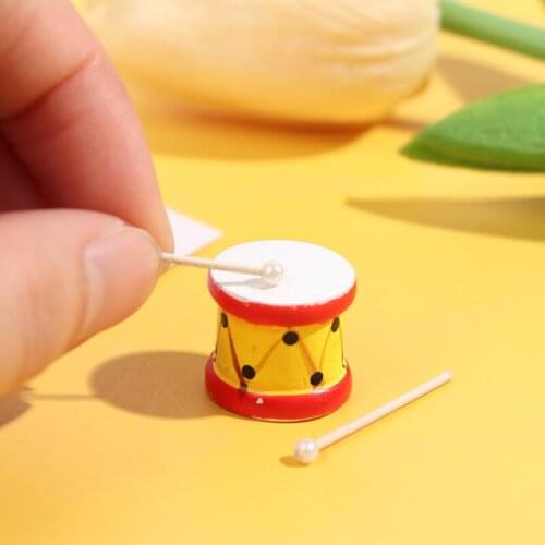 3Pcs/Set 1:12 Scale Miniature Drum Set Instrument with 2 Drumstick Decorative Model