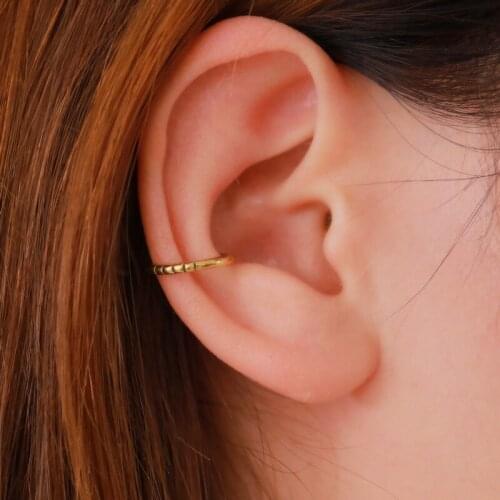 Simple Retro Style Hollow U-shaped Clip Earrings Women Personality Trendy Street Gold Silver Color Metal Ear Cuffs Earrings