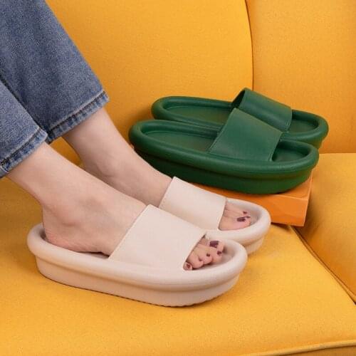 Summer Pillow Slides Women Platform Slippers Slides Candy Color Increased Thick Bottom Men Pillow Slides Indoor Outdoor Sandals