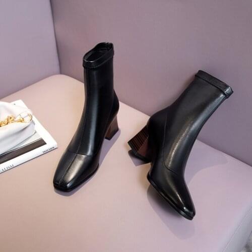 2021 New Black Leather Boots Women 6cm Heels Ladies Chelsea Boots Ankle Boots for Women Winter Shoes