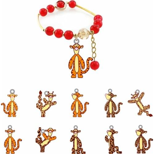 Disney Cute Jumping Tiger Anime Pattern Bracelet Red Beaded Acrylic Rope Chain with Mini Epoxy Small Party Girl