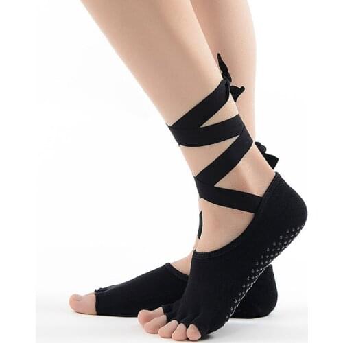 Professional Five Toe Yoga Socks Open Toe Anti-Slip Pilates Socks Women Fitness Toeless Half Toe Sock Bandage Dance Socks