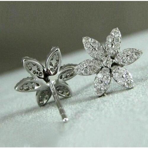 CAOSHI Dazzling Zirconia Stud Earrings for Women Sliver Color Trendy Female Wedding Accessories Low-key Luxury Lady Jewelry Gift