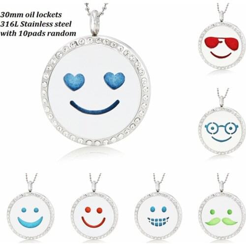 Cute smiling face Bling Diffuser Locket 30mm magnetic Stainless Steel pendant Essential Oil Perfume Locket 10pads fit necklace