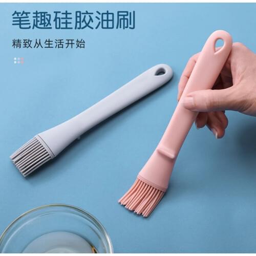 Portable Silicone Oil Bottle with Brush Grill Oil Brushes Liquid Oil Pastry Kitchen Baking Bbq Tool Kitchen Tools for Bbq