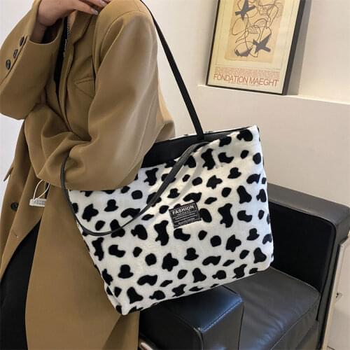 VIA ROMA Women's Fur Bags