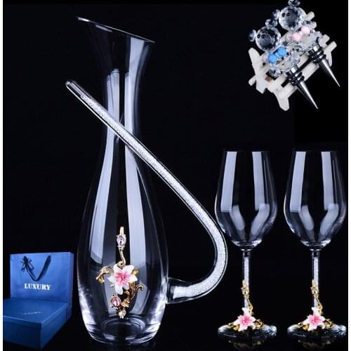 European Enamel Crystal Glass Cup Red Wine Glass Large Tall Cup Set Creative Writing Wedding Gift