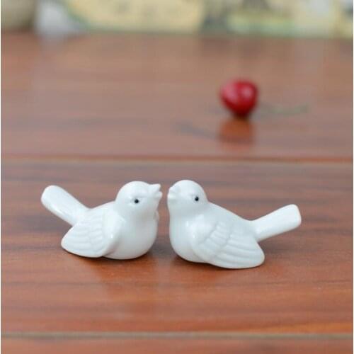 Creative Dinnerware Rest Rack Table Desk Decor Ceramic Bird Chopsticks Stand Holder LX4325