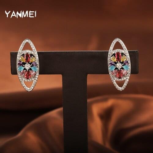 Color Fashion Mysterious Eye Earrings Luxury Aaa Cubic Zirconia Design Shiny Earrings Life Wearing Elegant Womens Jewelry