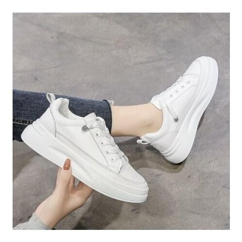 New Spring 2020 Women White Casual Shoes Women Shoes Fashion Flats White Sneakers Breathable Flats Lace-Up Women Sneakers