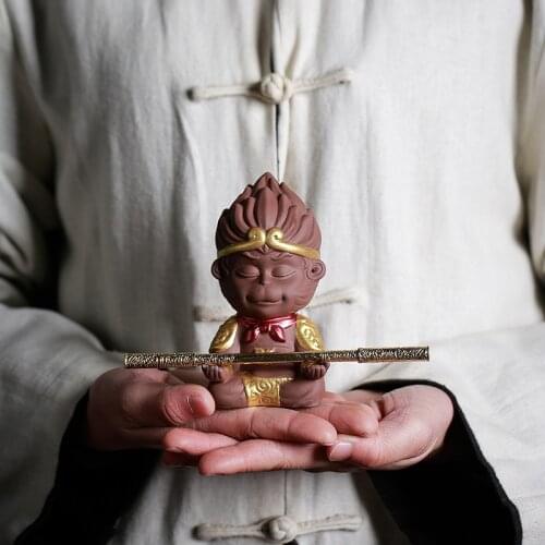 Creative Monkey Clay Tea Ornaments Mahatma Return Car Decoration Tea Set Tea Ceremony with Zero Clay Tea Pet Mini Tea Set