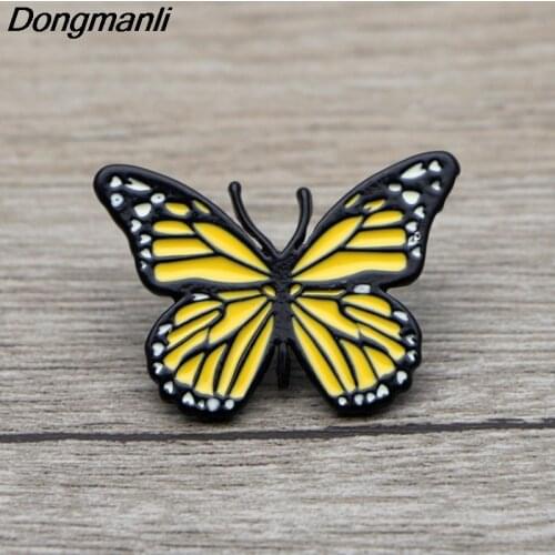 L3677 Animal Butterfly Cartoon Anime Enamel Pins and Brooches Lapel Pin Backpack Bags Badge Clothes Decoration Gifts