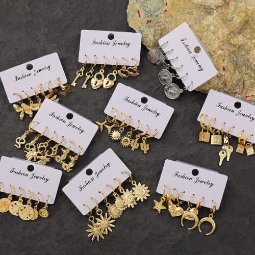 Vintage Lock Snake Dangle Earrings Set for Women Fashion Geometric Moon Star Gold Coin Heart Drop Earrings Party Jewelry