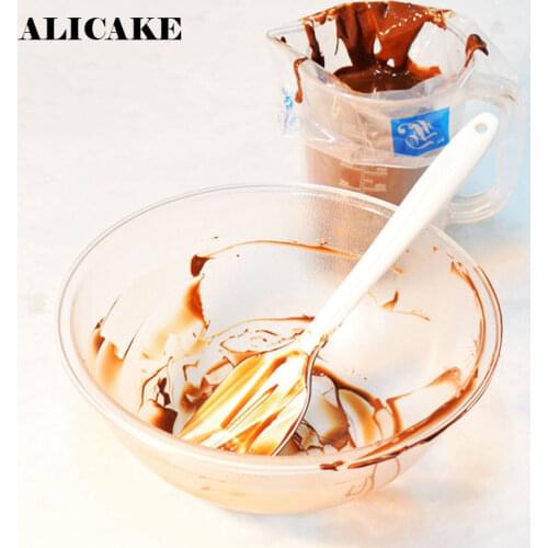 Polycarbonate Chocolate Melting Bowl Melting Basin Temperature Resistance -20 ℃ ~ + 120 ℃ Baking Ketchen Tools