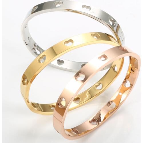 New Brand Simple Hollow Heart Men Women Staiess Steel Cuff Sporty Bangles Trendy Wedding Party Charm Bangles Jewelry