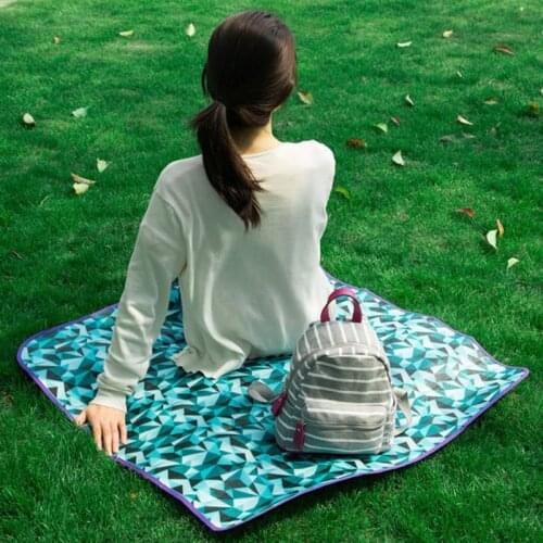 Outdoor Camping Mat Blanket Portable Lightweight Waterproof Folding Mat Picnic Sand Beach Small Mat 90*90*0.6cm